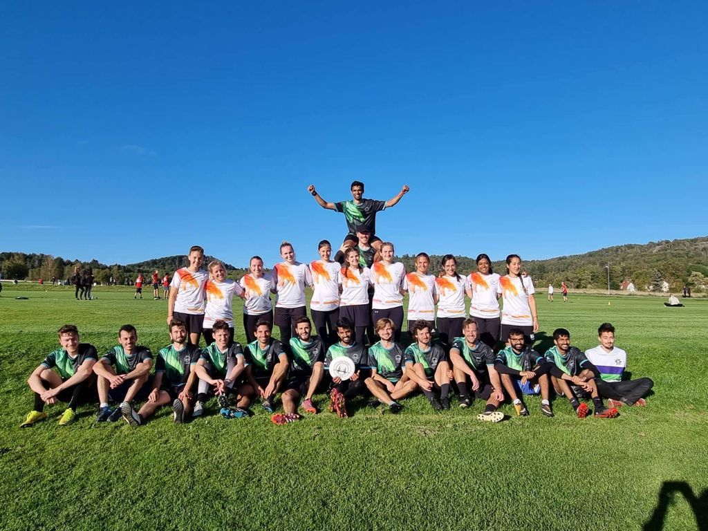 La Bamba Frisbee Club logo